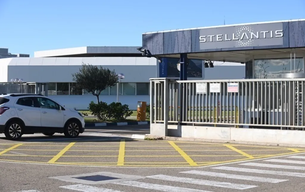 Stellantis зупинила власний проєкт системи AutoDrive через високі витрати та обмежений попит