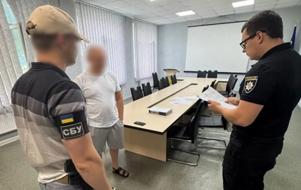 На Київщині посадовця ЗСУ підозрюють у торгівлі тиловими посадами за $10 тисяч
