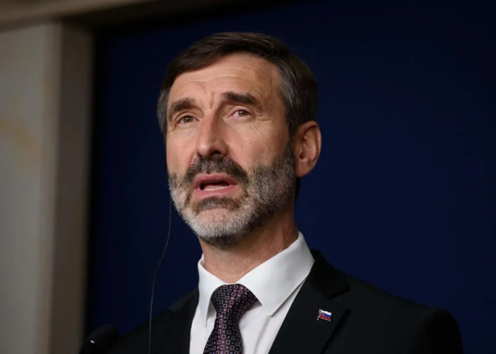 МЗС України закликало Словаччину не виправдовувати російську агресію