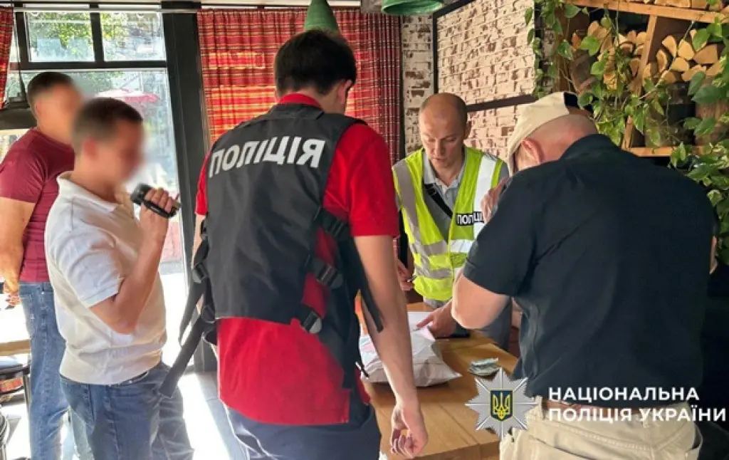У Києві викрили посадовця Міноборони на хабарі за «бронь» від мобілізації