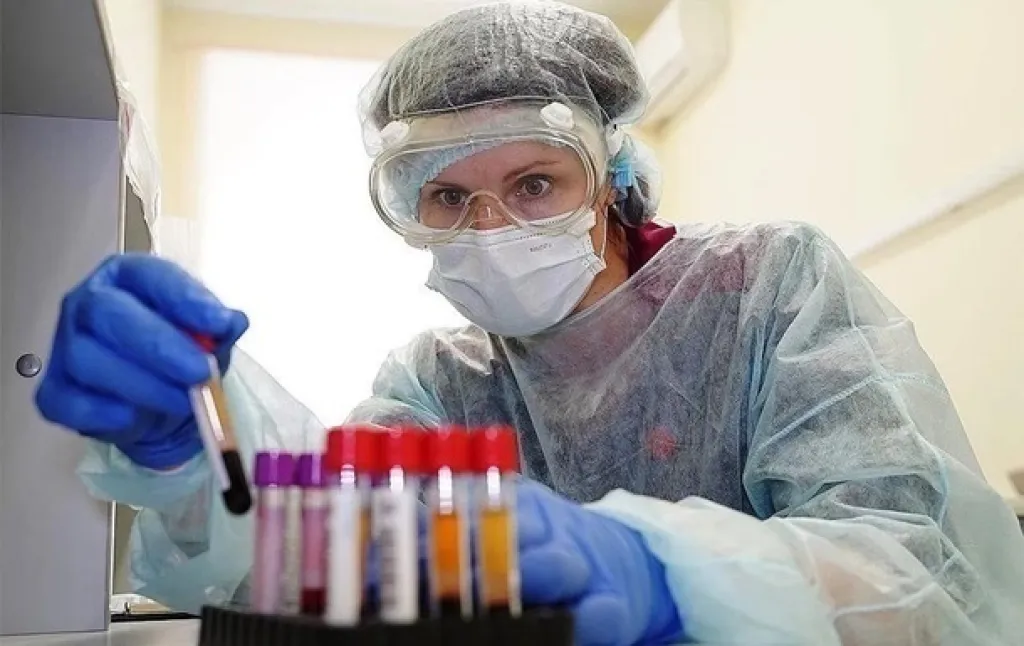 У Києві зросла кількість випадків COVID-19 серед школярів