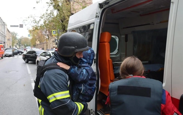 Внаслідок удару по харківському дитсадку постраждали десятеро людей
