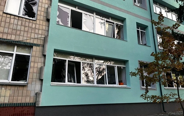 У Києві частина шкіл та садків переходить на дистанційне навчання та “Пункти незламності”