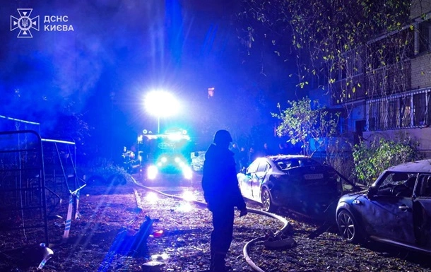 Нічна атака дронами у Києві: оприлюднені фото наслідків