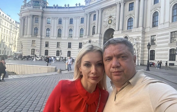 У Кишиневі з літака зняли ексдепутатку Ірину Кормишкіну разом із родиною