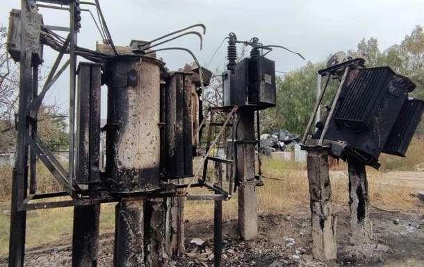 Укренерго повідомило про нові погодинні відключення через атаки на енергетику