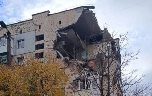 У Хмельницькому стався вибух у багатоповерховому будинку