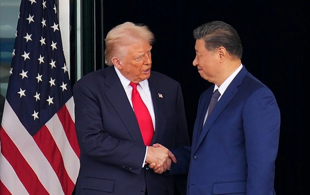 Трамп повідомив про співпрацю з Сі Цзіньпіном для врегулювання війни в Україні