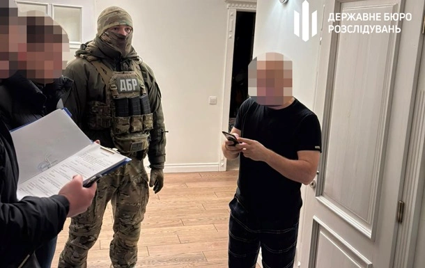 Посадовців судитимуть за постачання на фронт несправної зброї