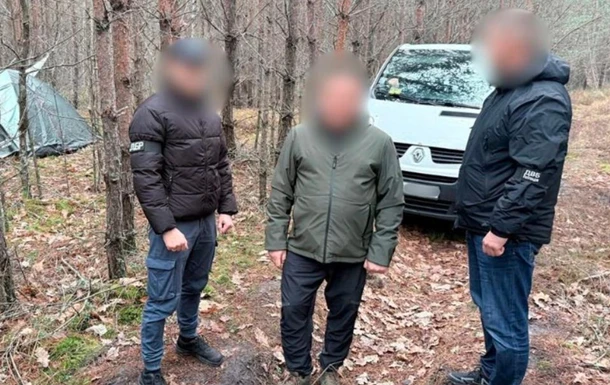 Суд заарештував київського поліцейського, у якого знайшли 13 мільйонів гривень