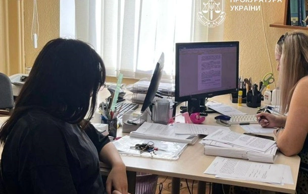 У Києві судитимуть жінку, що залишила немовля в квартирі