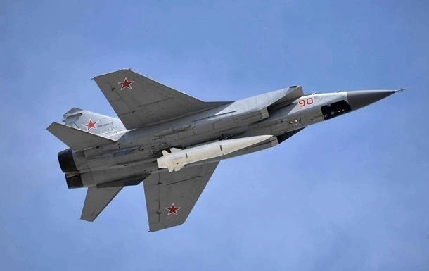 У РФ повідомили, що ГУР планував викрадення МіГ-31 з “Кинджалом”