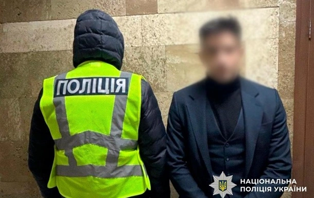 Четверо рекетирів в Одесі вимагали у чоловіка $50 тисяч