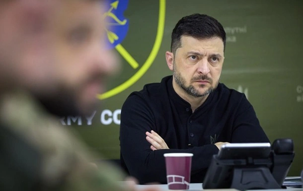 Зеленський провів нараду щодо ситуації на фронті в Запоріжжі