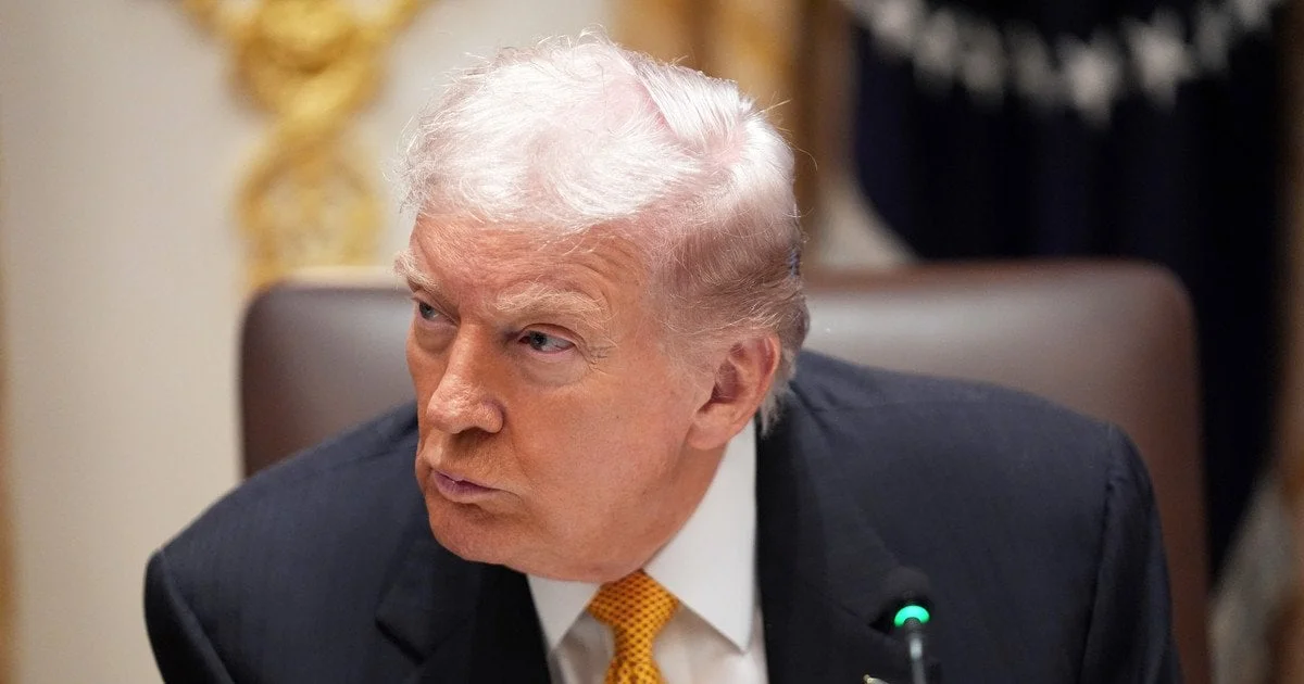 Трамп змінив візові правила: кого не пустять до США
