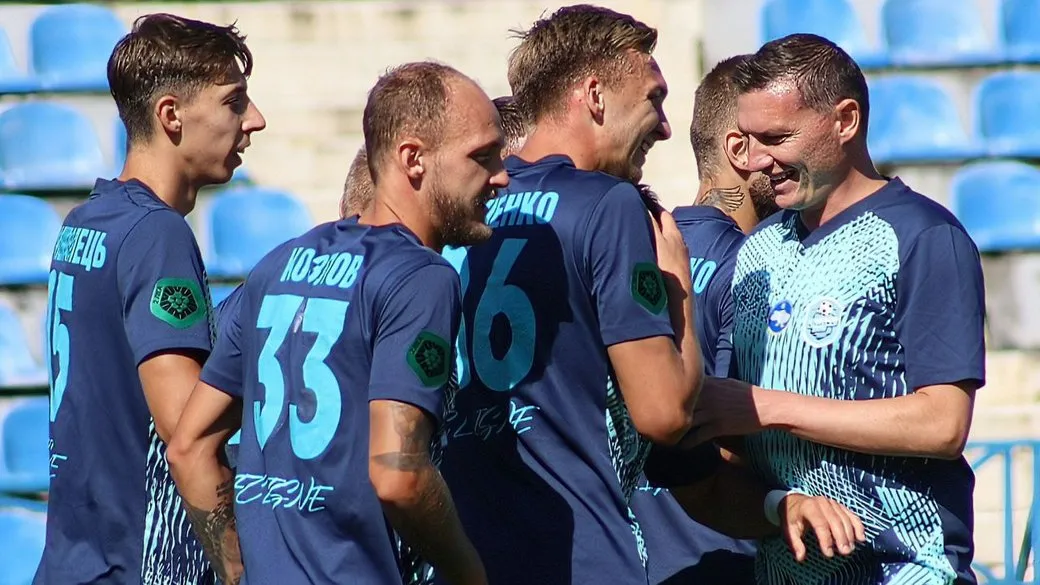 “Дограли б хоч до зими”. Клуб Другої ліги знімуть з чемпіонату України: яка причина