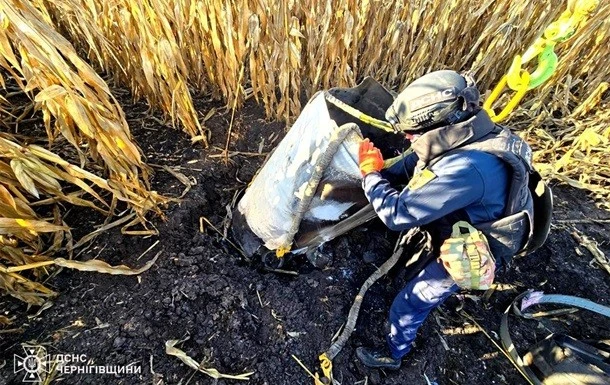 На Чернігівщині знайдено елемент ракети Іскандер