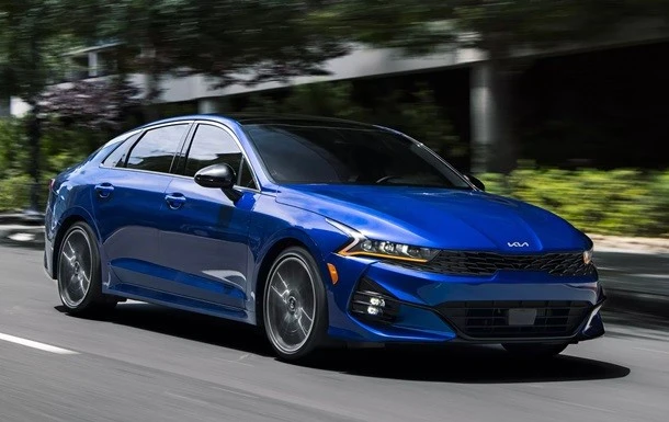 Kia відкликає понад чверть мільйона K5 у США через можливе перегрівання паливного бака
