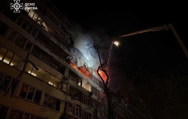 Унаслідок ракетного удару по Києву зафіксовано загиблого, постраждалих і масштабні пошкодження