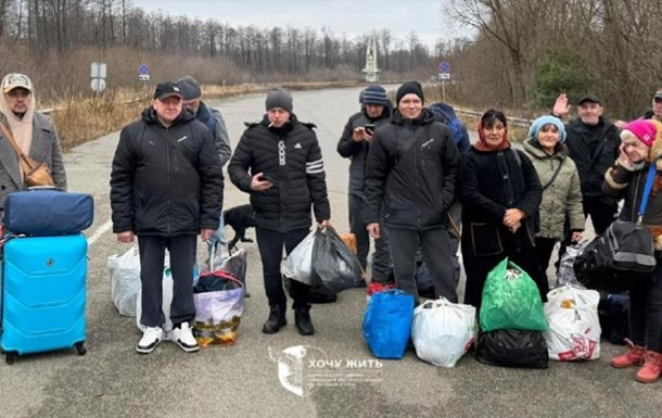 Україна в односторонньому порядку повернула Росії 30 її цивільних громадян