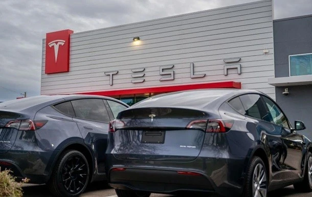 Tesla опинилася на останньому місці за довгостроковою надійністю в рейтингу Consumer Reports