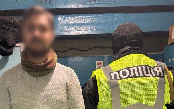 Конфлікт у метро Києва: ножове поранення двох пасажирів