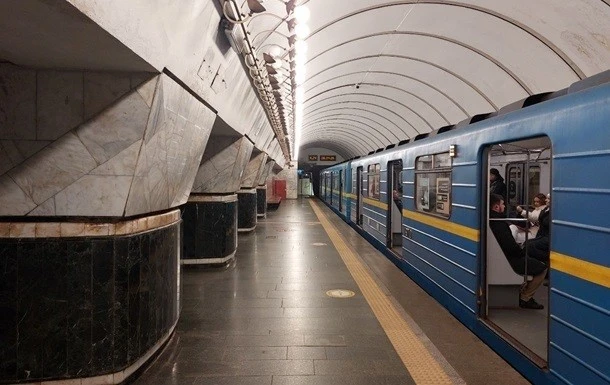 Через енергетичні обмеження київське метро перейшло на подовжені інтервали