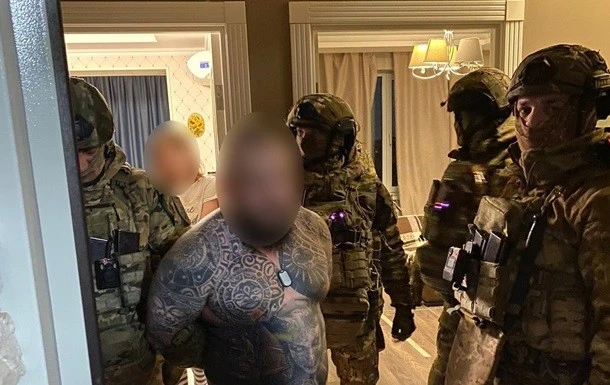 «Сімейний бізнес» на психотропах: ліквідовано транснаціональний канал постачання кратому