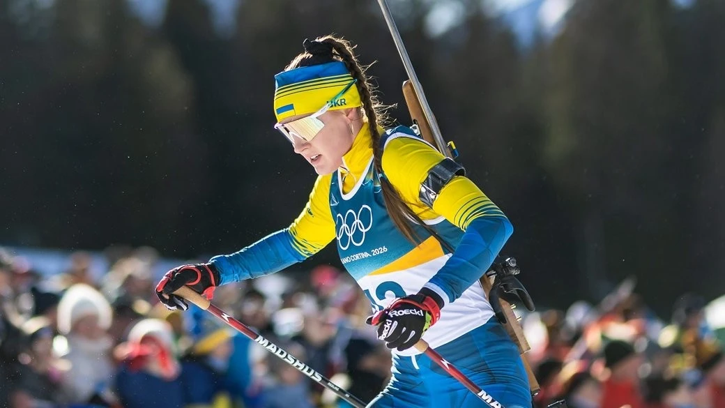 Олімпійська естафета: українські біатлоністки фінішували у топ – 10 у драматичній гонці
