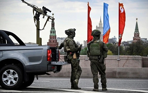 Москва загострює риторику перед 9 травня – дипломатів закликають залишати Київ на тлі нових погроз
