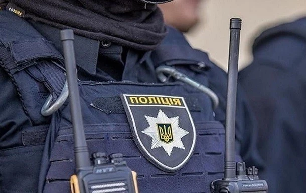 У столиці затримали поліцейського з партією PVP на майже 5 мільйонів гривень