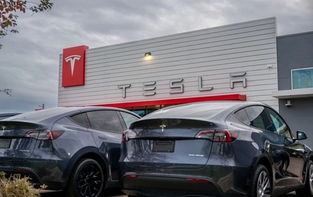 Глобальний тріумф Маска: як Tesla знищила песимістичні прогнози аналітиків